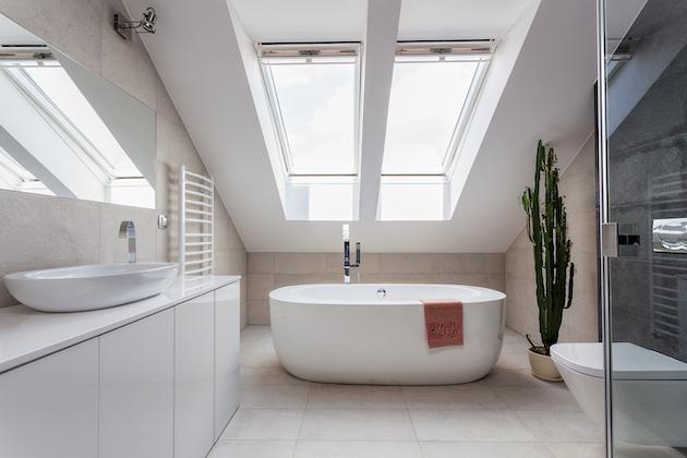 The Advantages of Installing a Brand New Bathroom